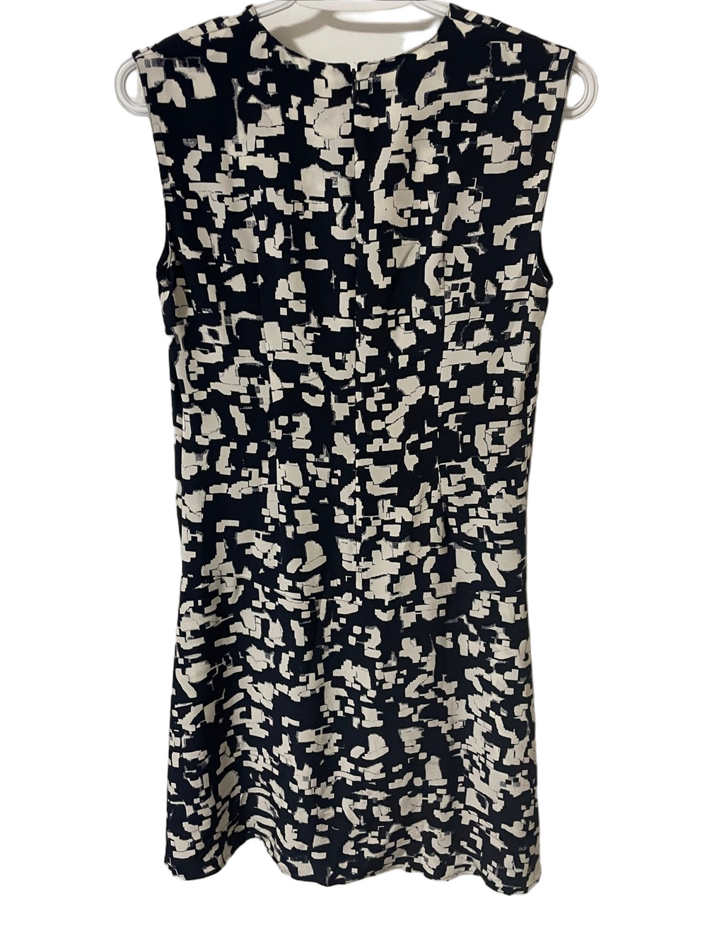 Vince Silk Navy/Cream Abstract Print Dress Size 2 - Picture 6 of 8